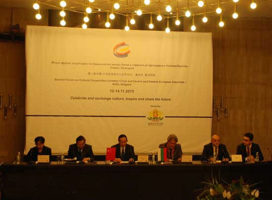 Highlights of cultural exchange activities in 2015