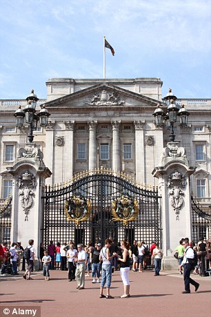 白金漢宮翻修耗資1.5億英鎊，英女王或搬家