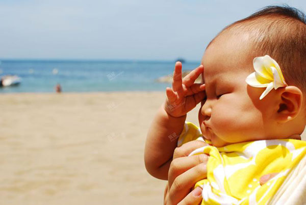 除了It's so hot，還能怎么用英語形容熱到飛起？